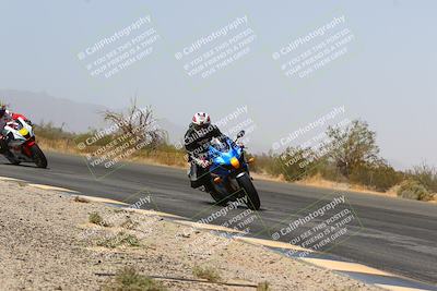 media/Mar-28-2022-Superbike Trackdays (Mon) [[b8603d0f67]]/Open Track Time/Turn 3 Inside/